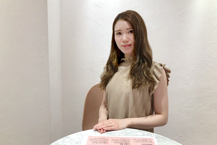 インタビューの様子